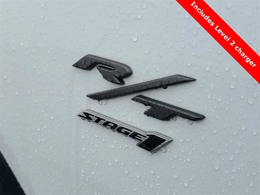 2025 Dodge Charger R/T photo 4