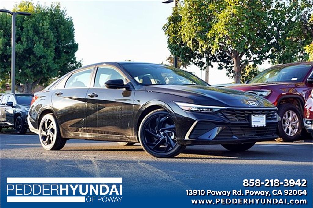 2026 Hyundai Elantra SEL's photo