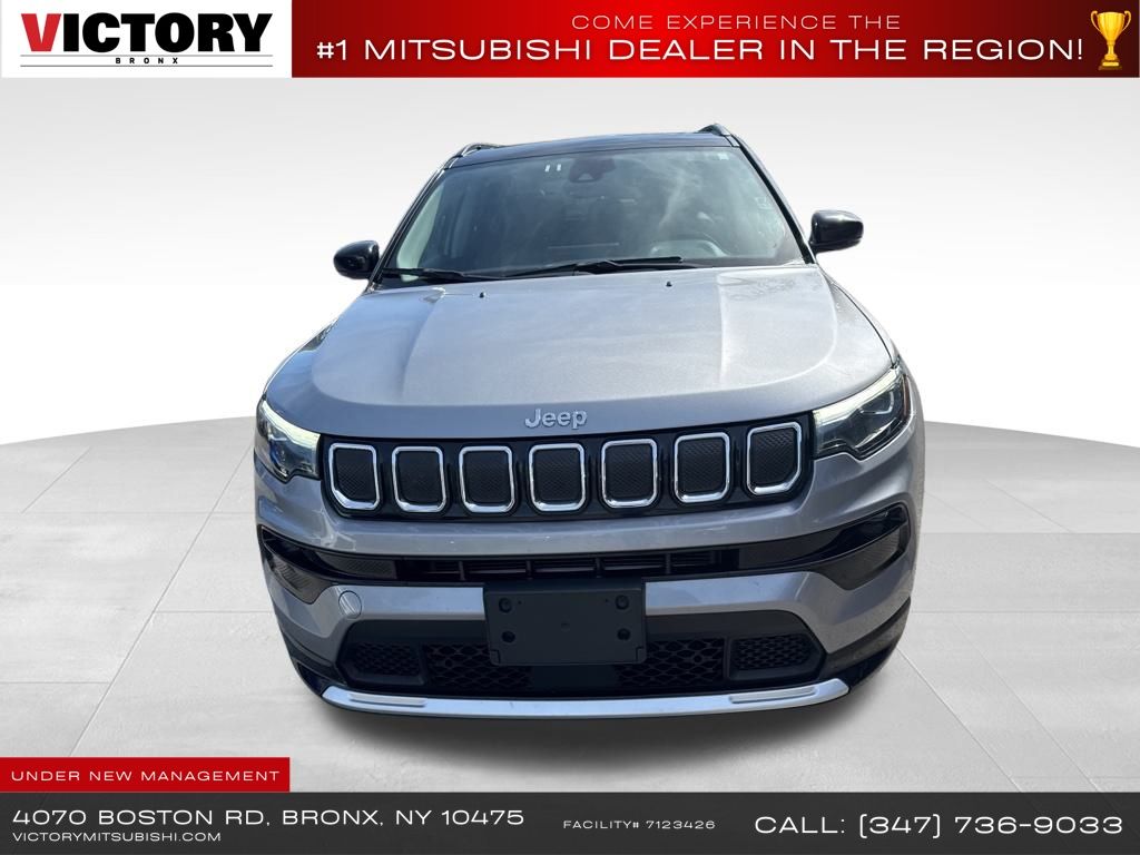 2022 Jeep Compass Limited photo 2