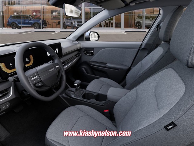 2025 Kia K4 LXS photo 15
