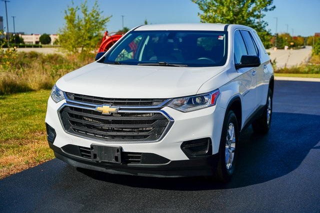 2020 Chevrolet Traverse LS photo 3