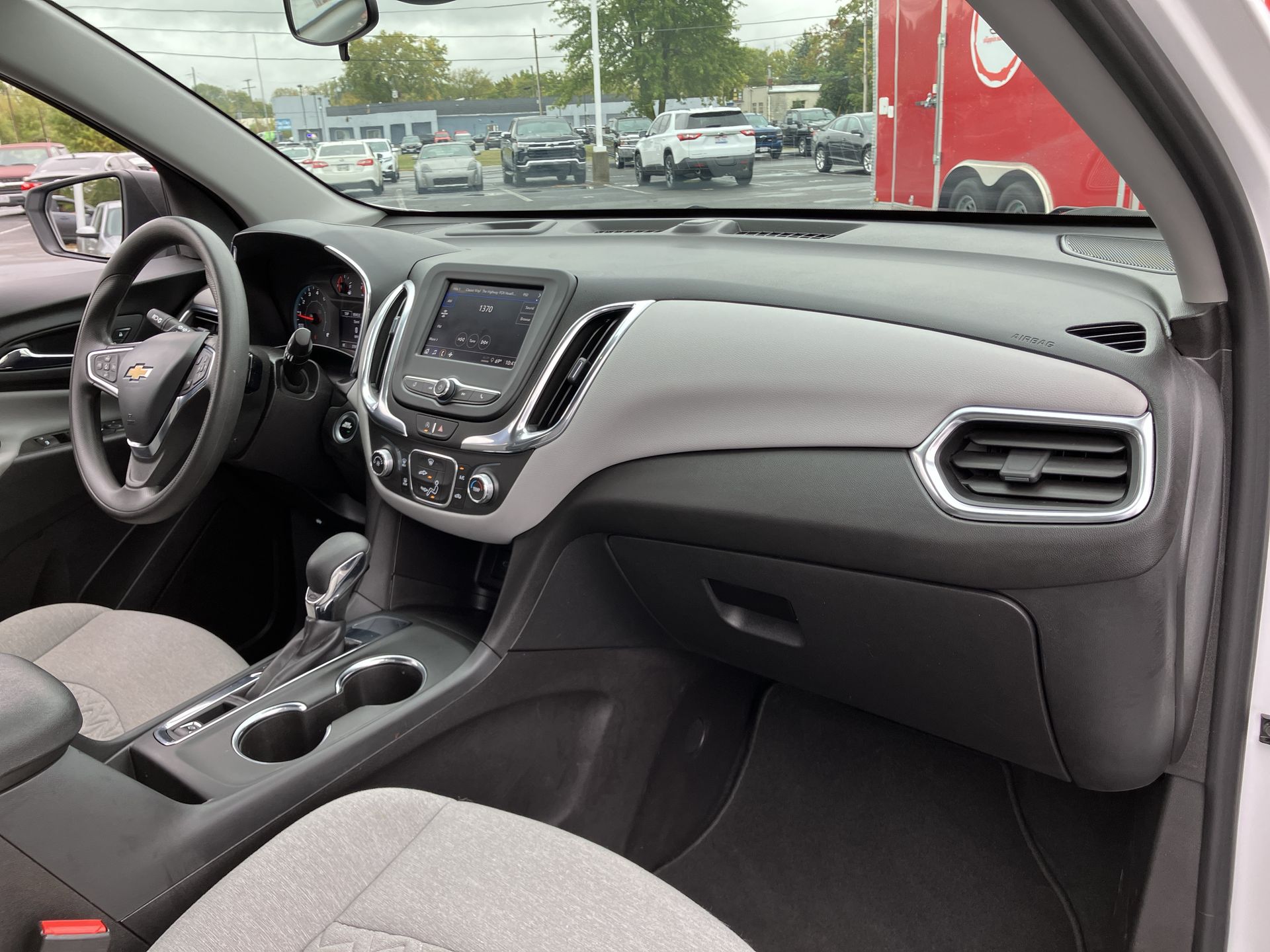 2024 Chevrolet Equinox LS photo 35