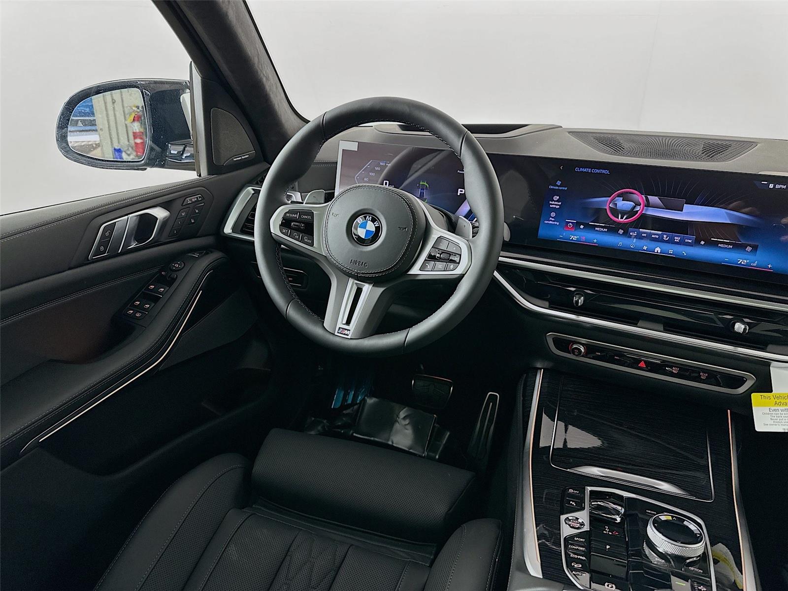 2026 Bmw X7 M60i photo 23