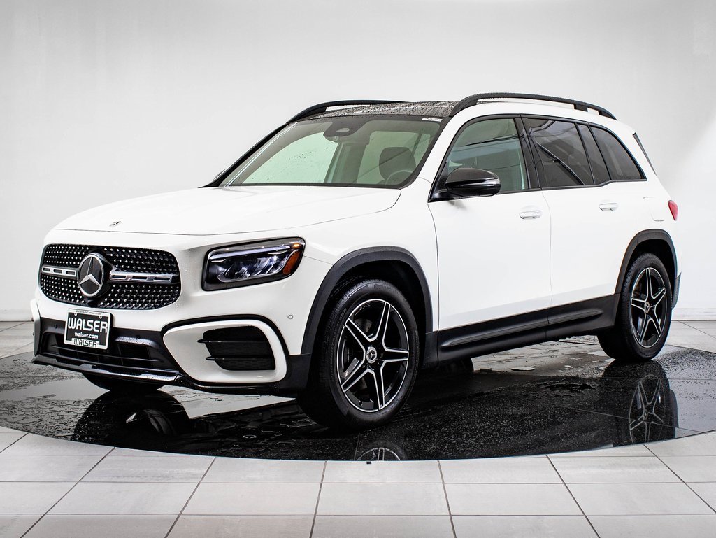 2024 Mercedes-Benz GLB Base's photo