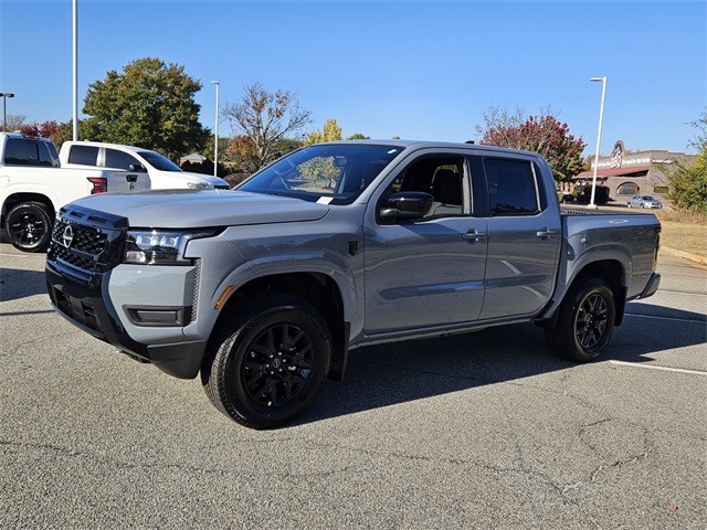 2026 Nissan Frontier SV photo 3
