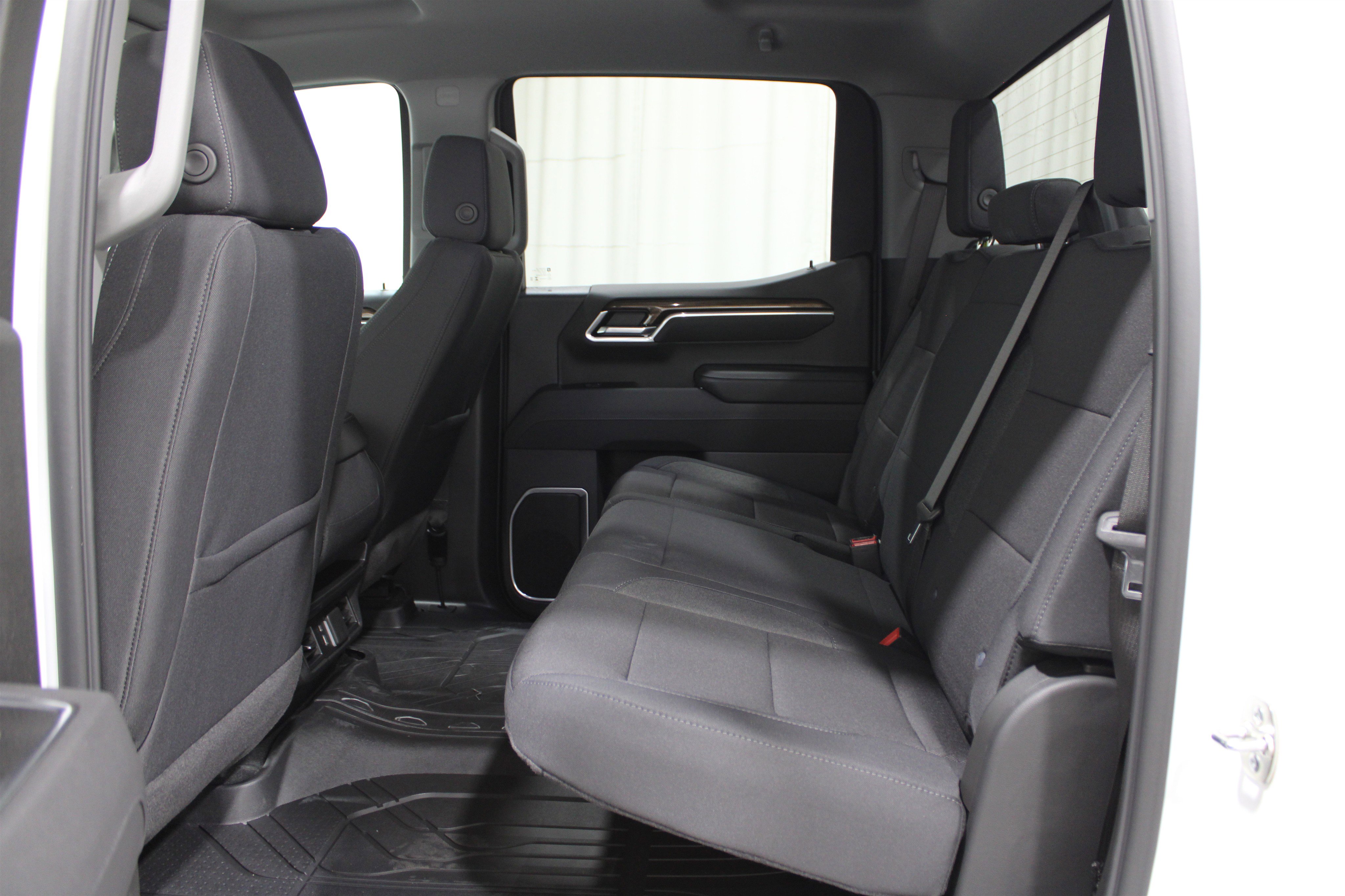 2026 Chevrolet Silverado 1500 RST photo 23