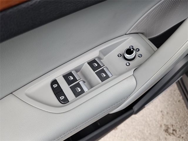 2021 Audi Q5 55 Prestige Premium photo 10