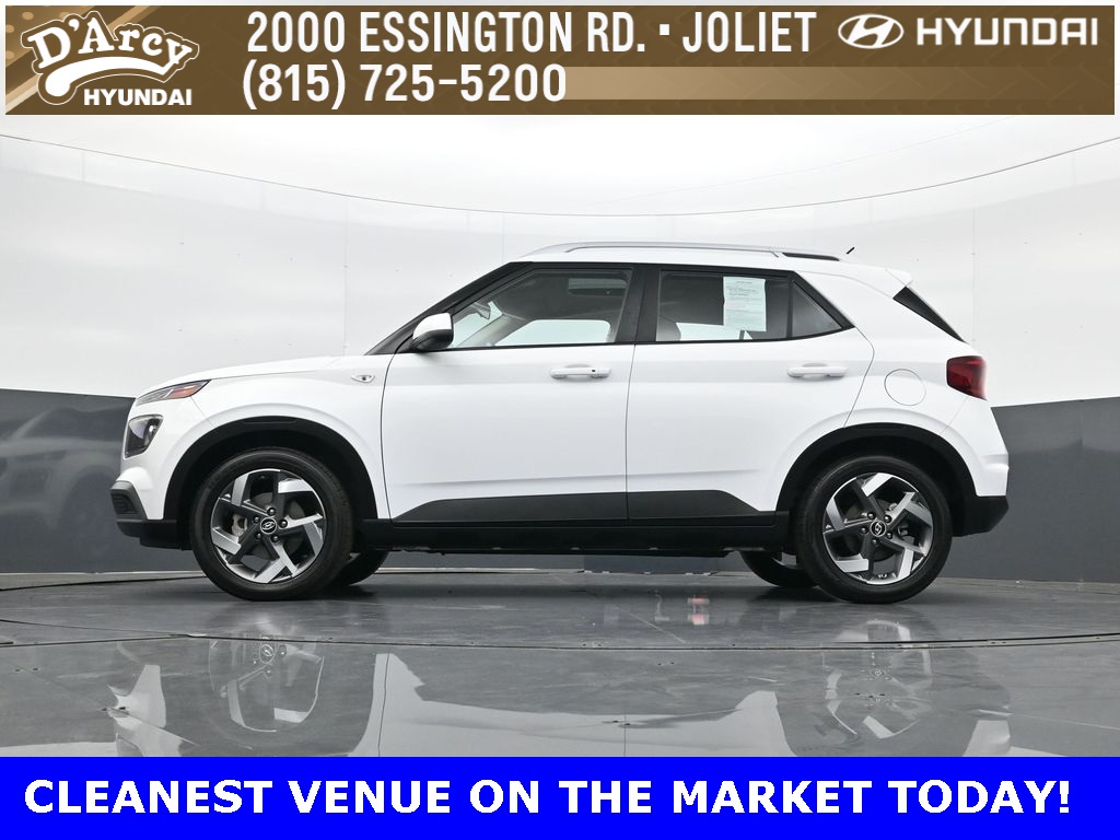 2024 Hyundai Venue SEL photo 22