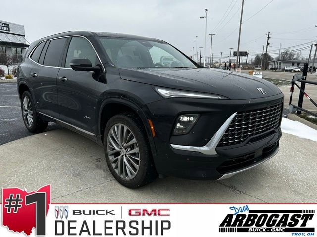 2025 Buick Enclave Avenir's photo