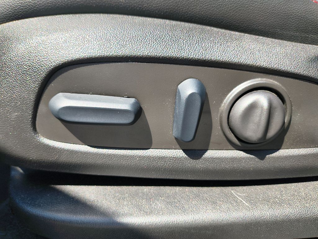 2023 Chevrolet Equinox RS photo 13
