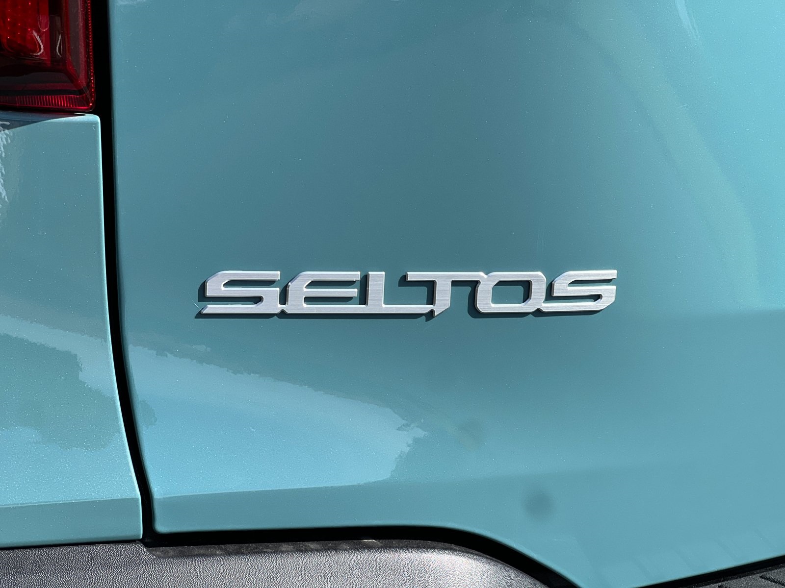 2025 Kia Seltos S photo 25