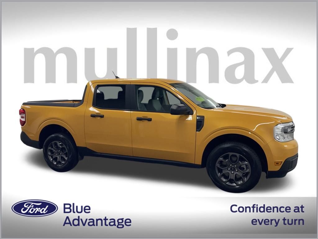 2023 Ford Maverick XLT photo 2