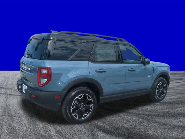 2025 Ford Bronco Sport Outer Banks photo 4