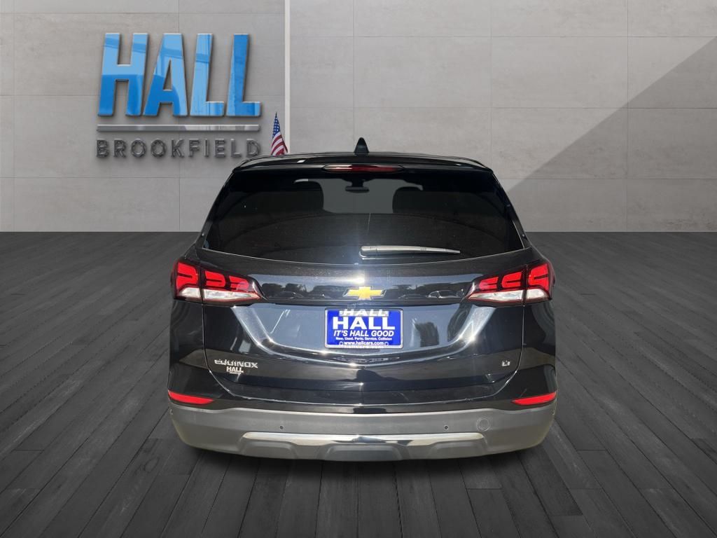 2022 Chevrolet Equinox LT photo 4