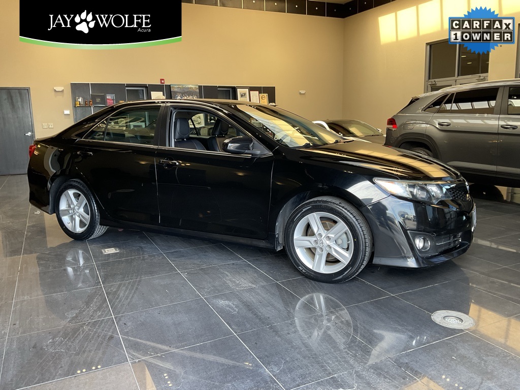 2013 Toyota Camry SE