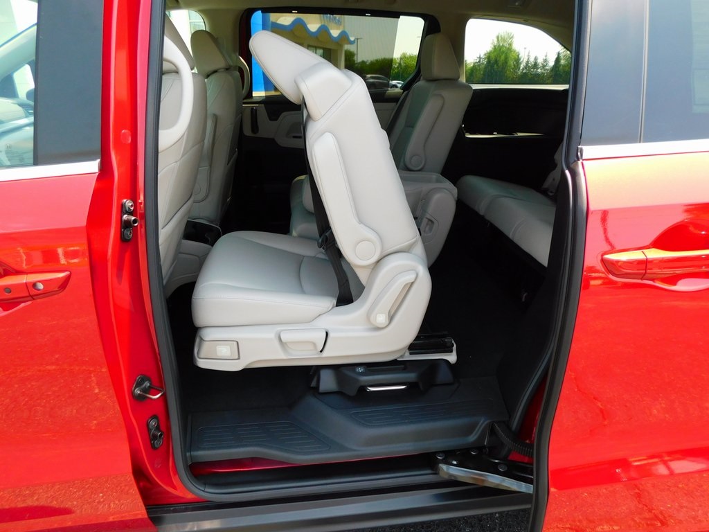 2025 Honda Odyssey EX-L photo 29
