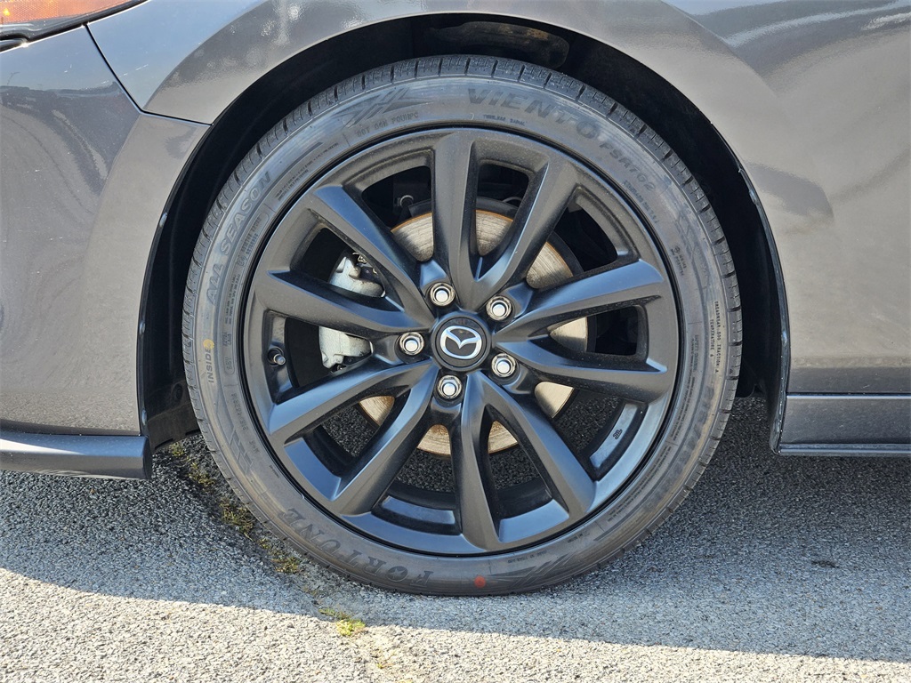 2021 Mazda Mazda3 Premium Plus photo 9