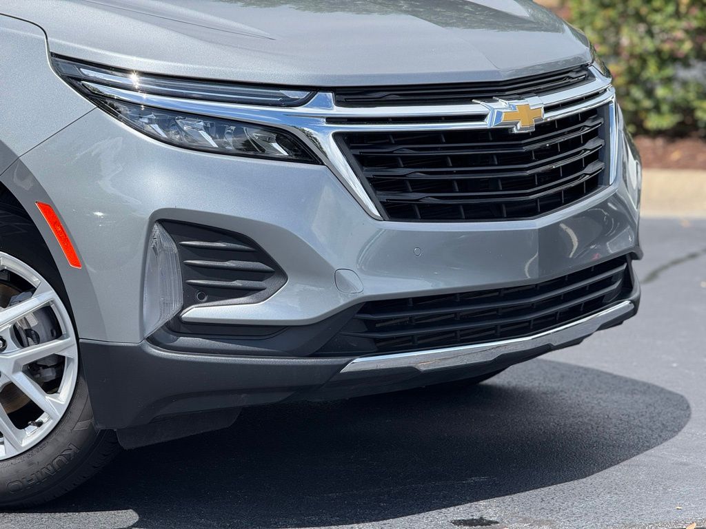 2024 Chevrolet Equinox LT photo 4