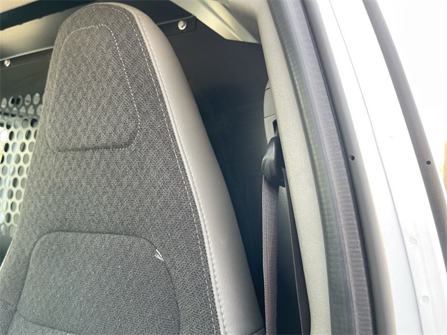 2024 CHEVROLET EXPRESS - Image 22