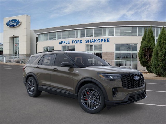2026 Ford Explorer ST-LINE's photo
