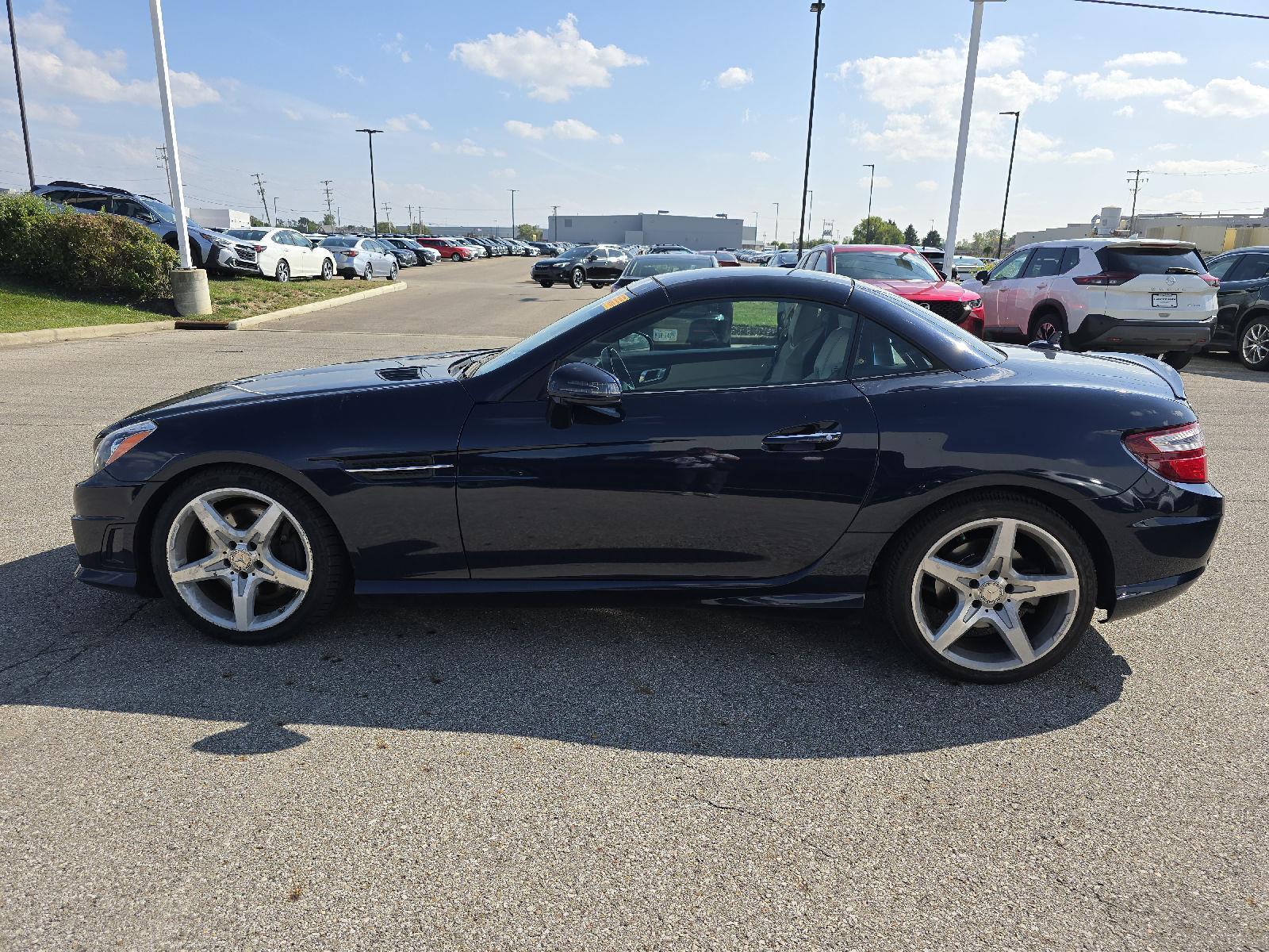2014 Mercedes Benz SLK 250 photo 4