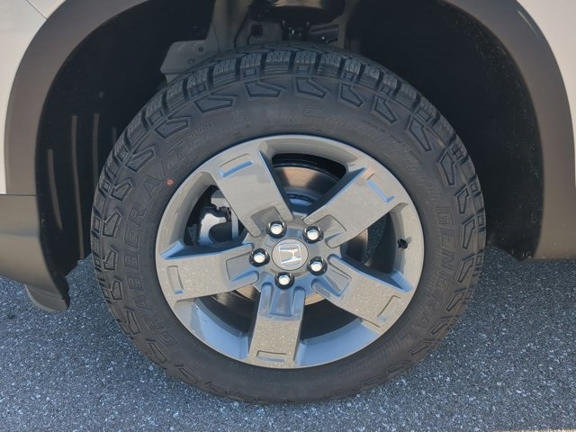 2025 Honda Ridgeline TrailSport photo 10