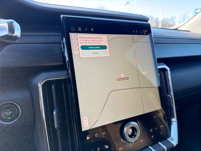 2025 GMC ACADIA - Image 14