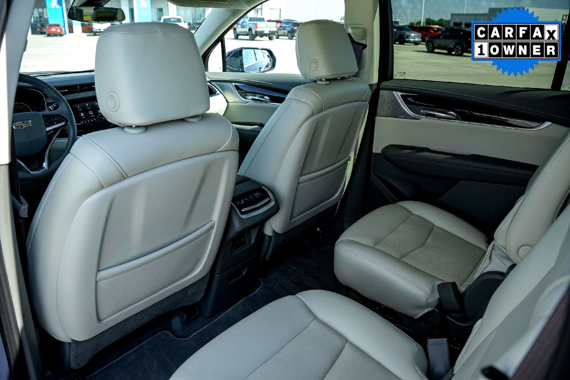 2025 Cadillac XT6 Premium Luxury photo 29