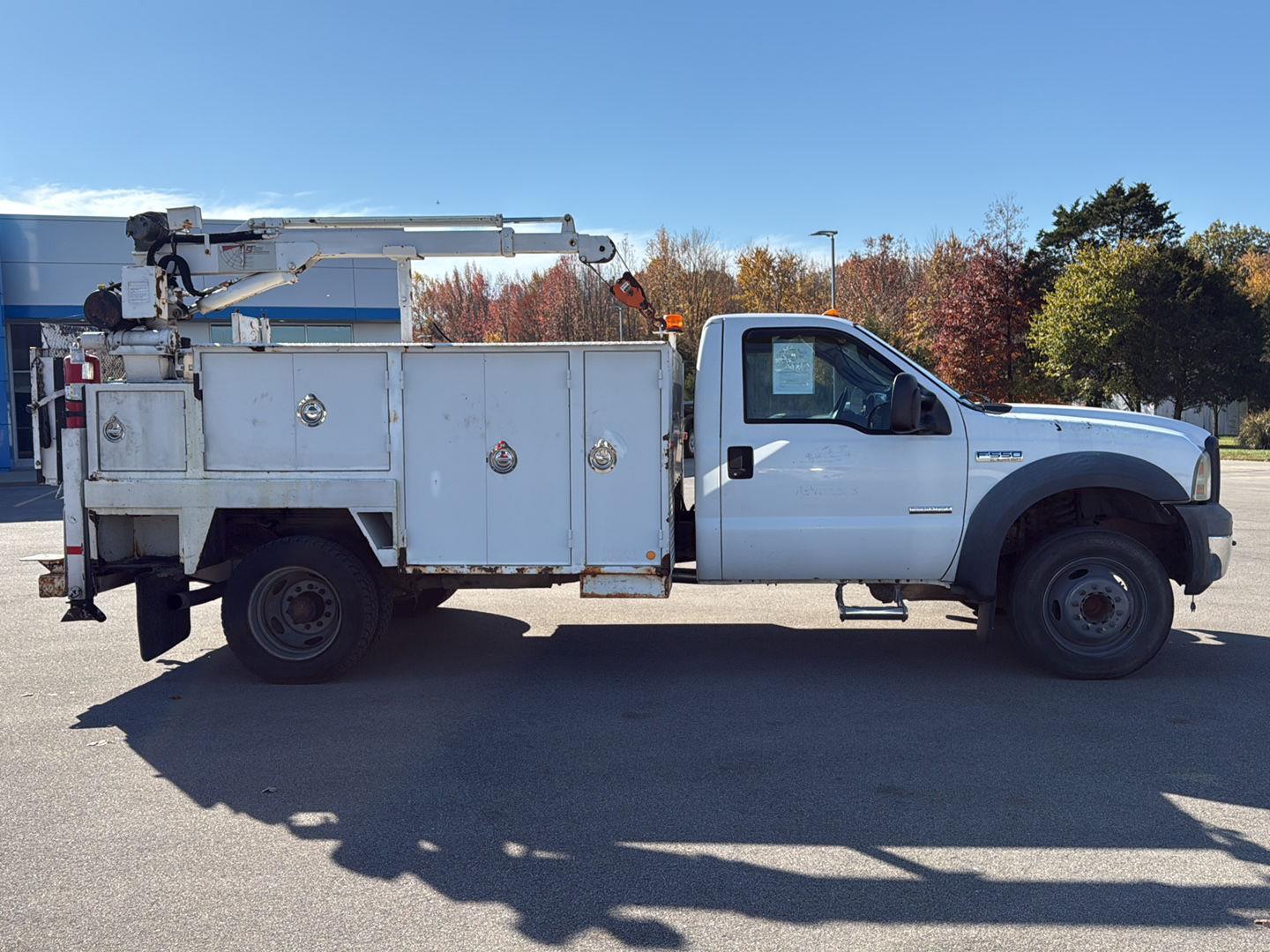 2006 Ford F-550 XL photo 4