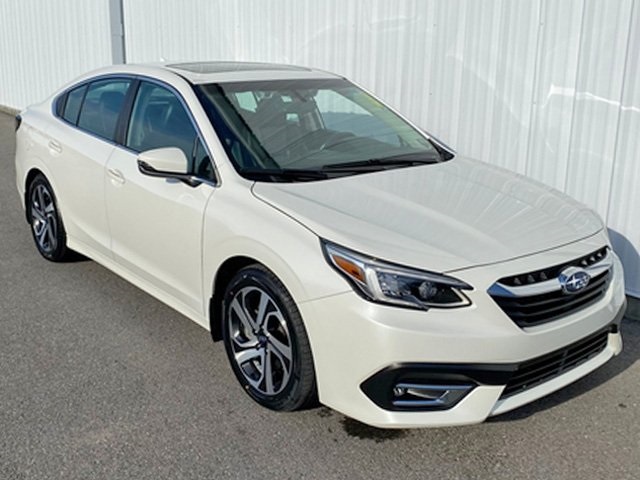 2022 Subaru Legacy Limited photo 2