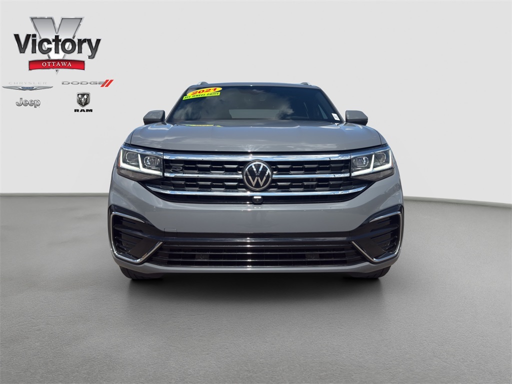 Used 2021 Volkswagen Atlas Cross Sport SEL Premium R-Line with VIN 1V2FE2CA7MC206611 for sale in Kansas City