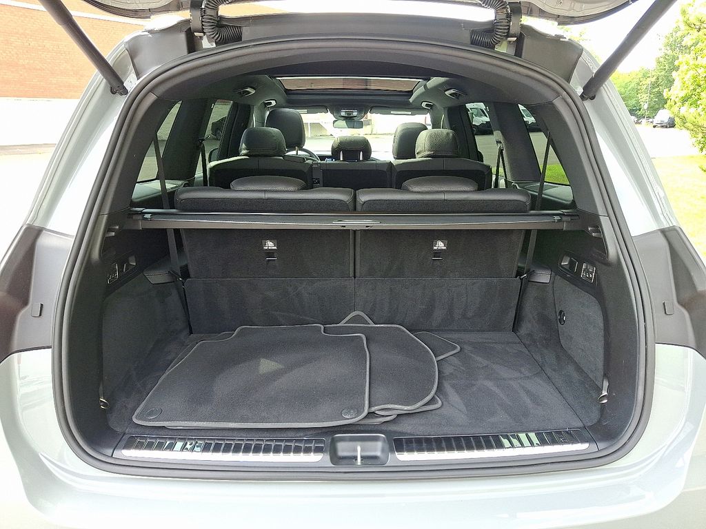 2025 Mercedes Benz GLS 450 4MATIC photo 26