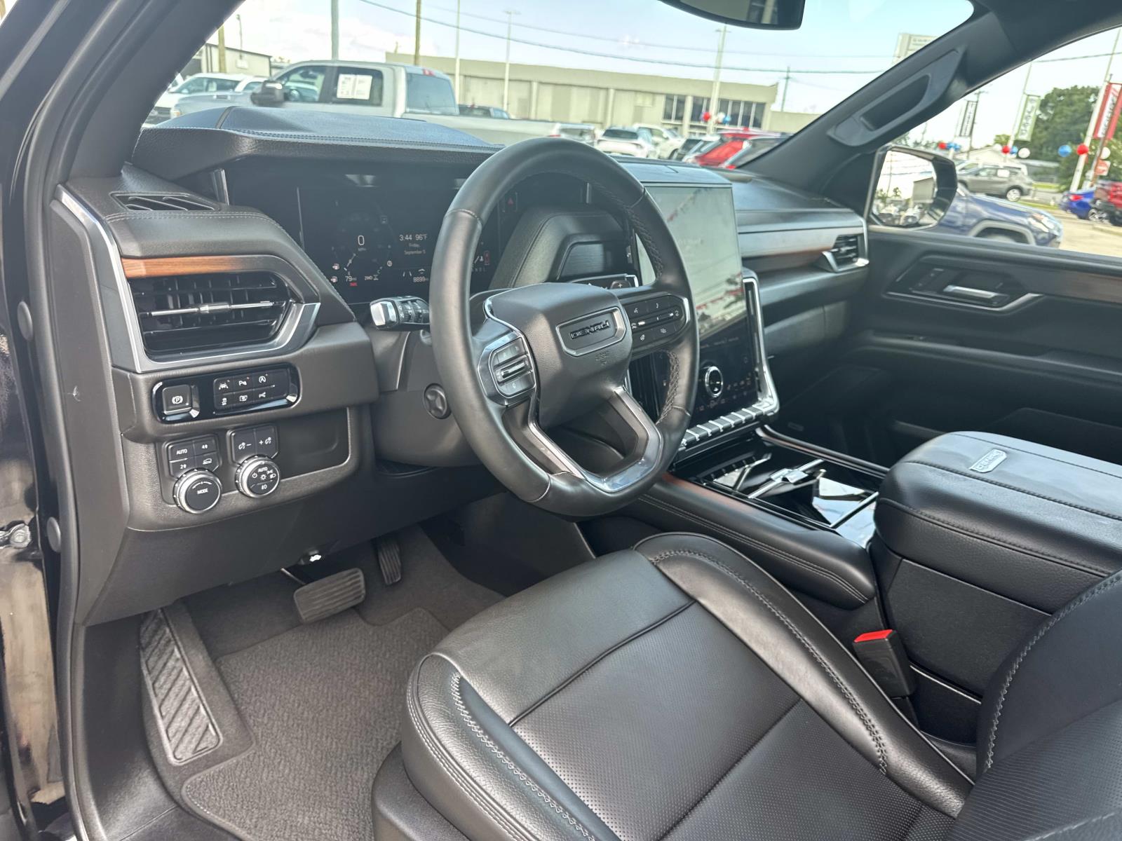 2025 Gmc Yukon XL Denali photo 16