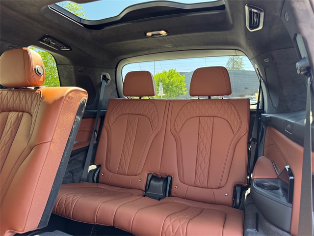 2026 Bmw X7 M60i photo 24