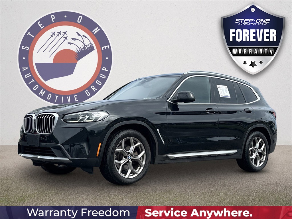 2023 BMW X3 30i's photo