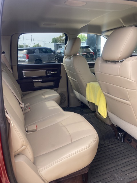 2014 Ram 1500 Laramie photo 4
