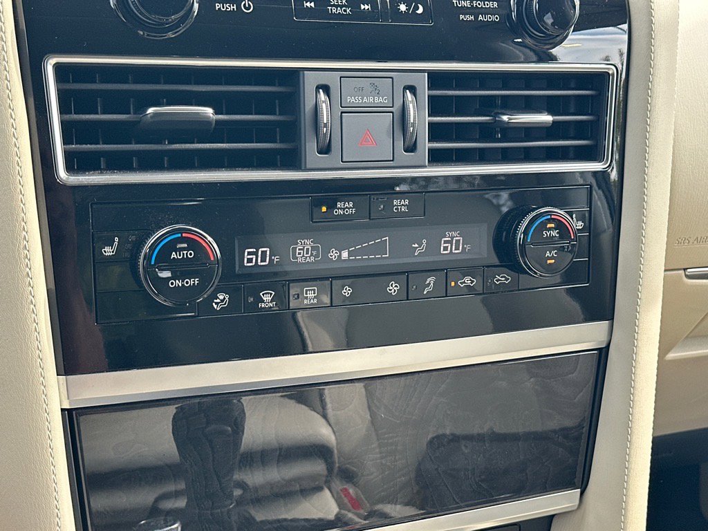 2022 Infiniti QX80 Luxe photo 26