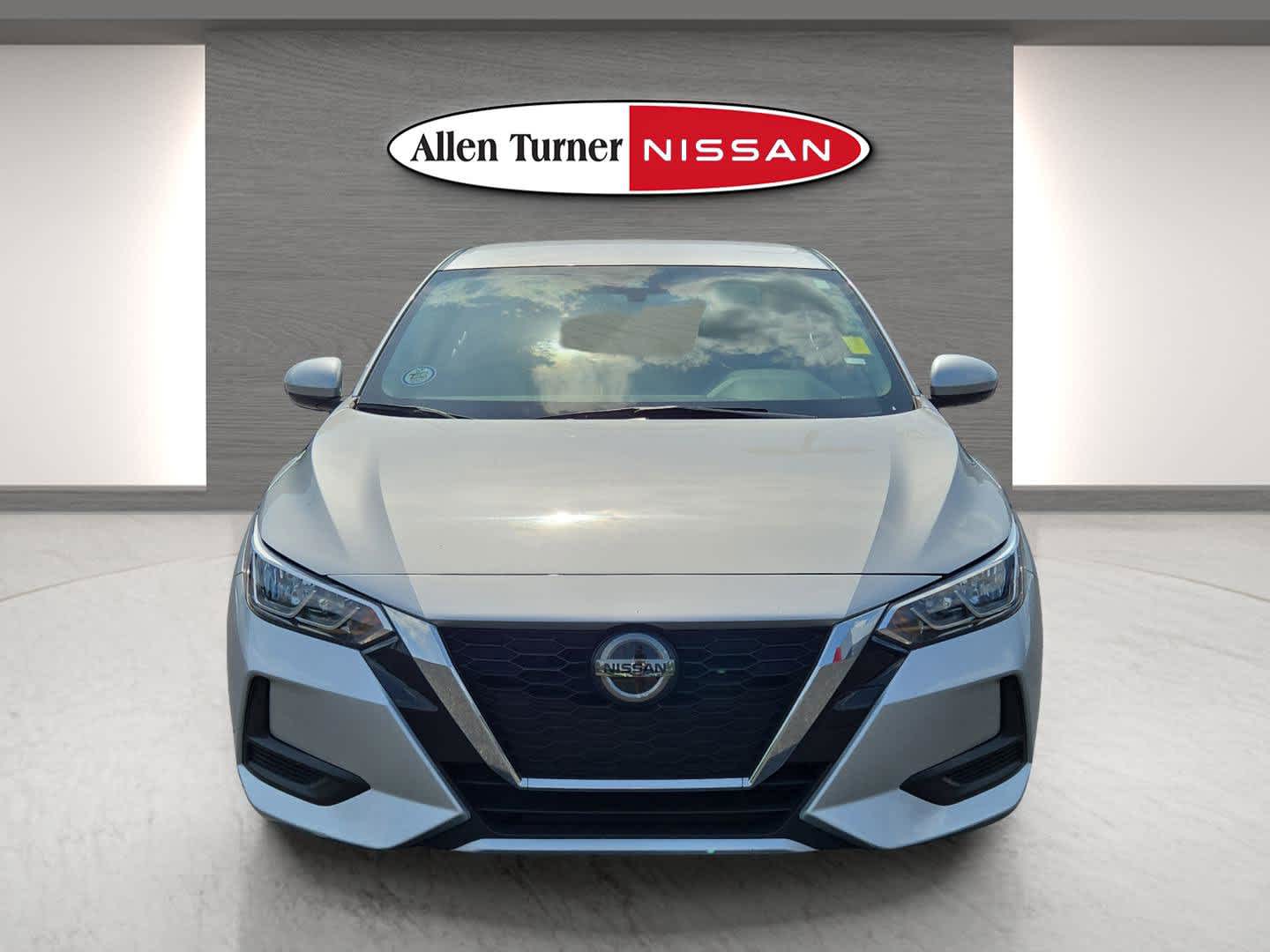 2023 Nissan Sentra SV photo 4