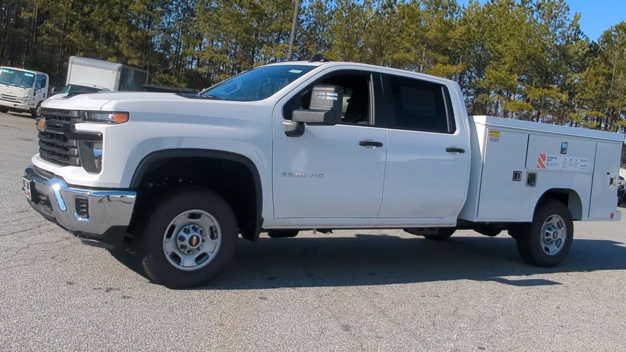 2024 Chevrolet Silverado 2500HD photo 4