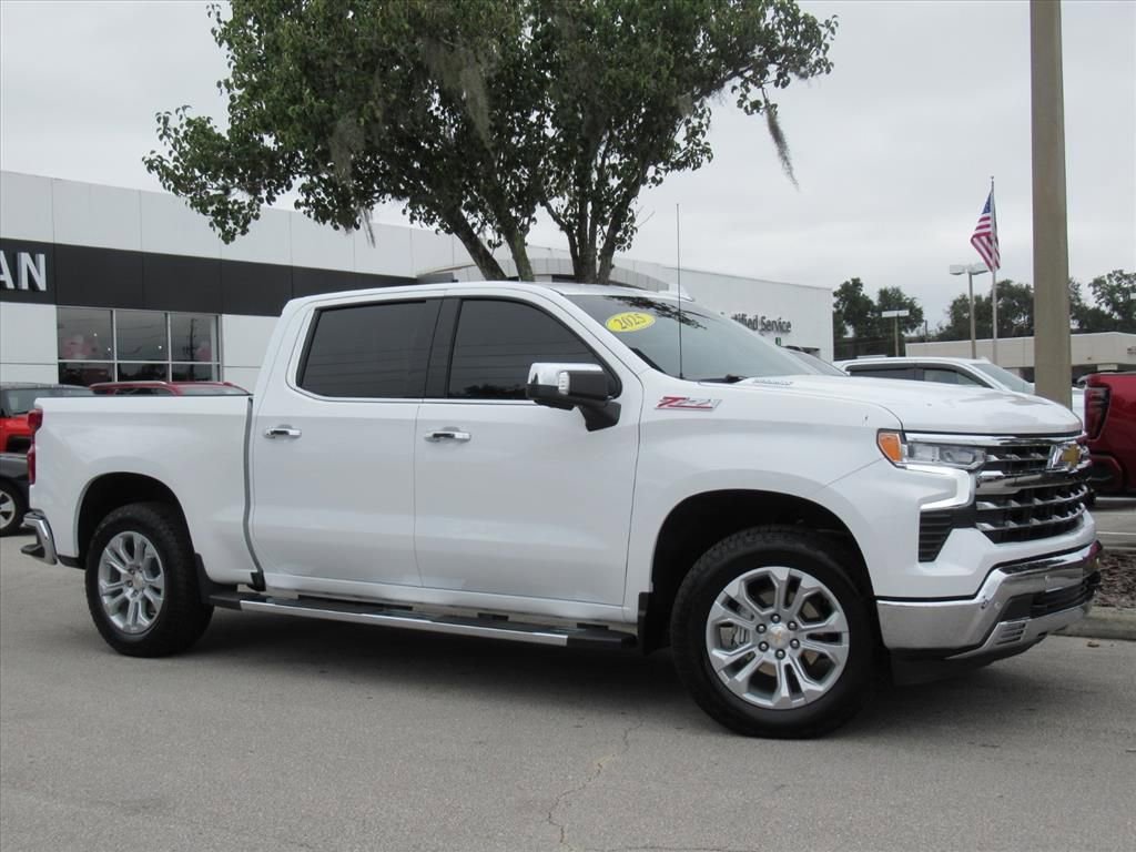 2025 Chevrolet Silverado 1500 LTZ photo 2