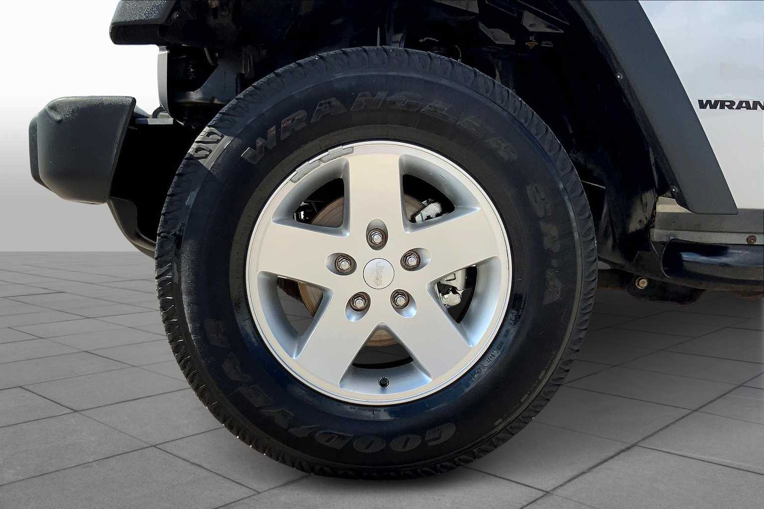2014 Jeep Wrangler Sport photo 9