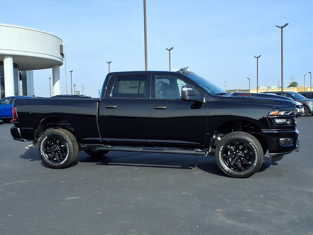 2026 Ram 2500 Tradesman photo 2