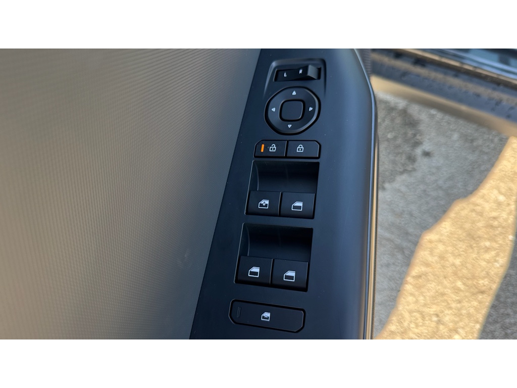 2025 Kia K4 LXS photo 18