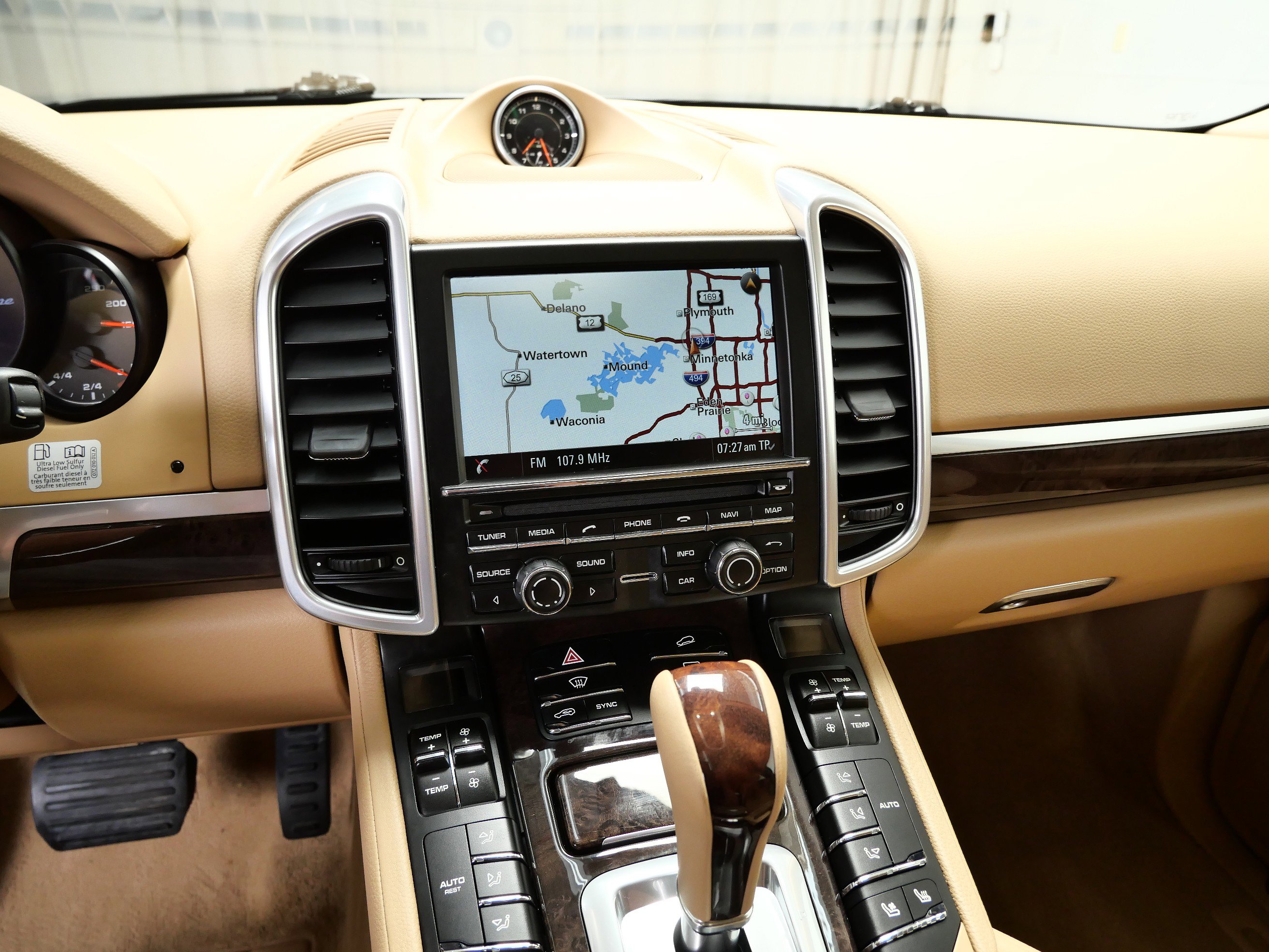 2015 Porsche Cayenne Diesel photo 18