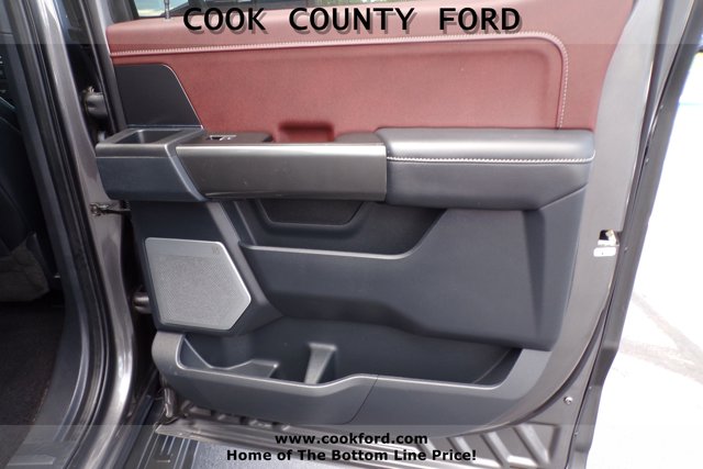 2022 Ford F-150 Lariat photo 12