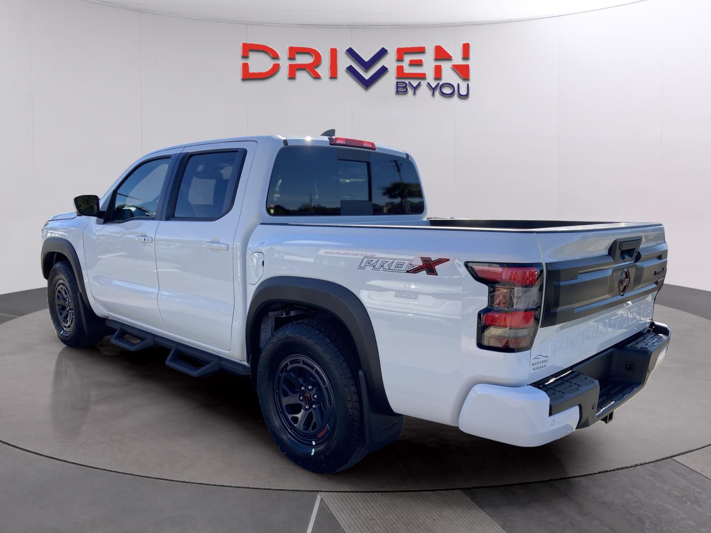 2026 Nissan Frontier PRO-X photo 2