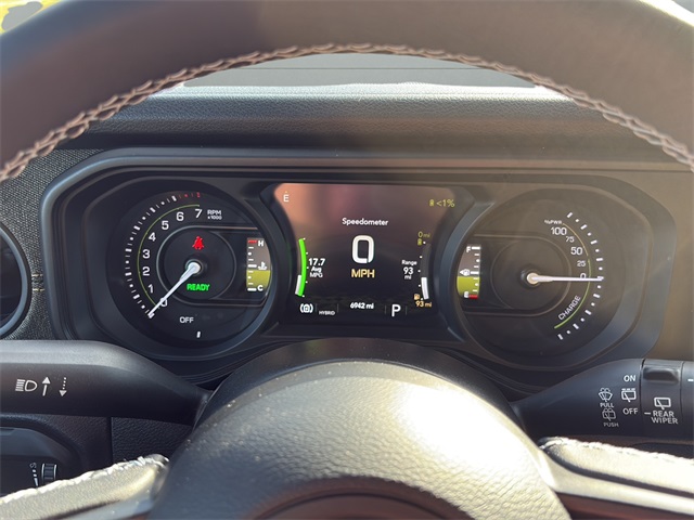 2025 Jeep Wrangler Willys 4xe photo 10