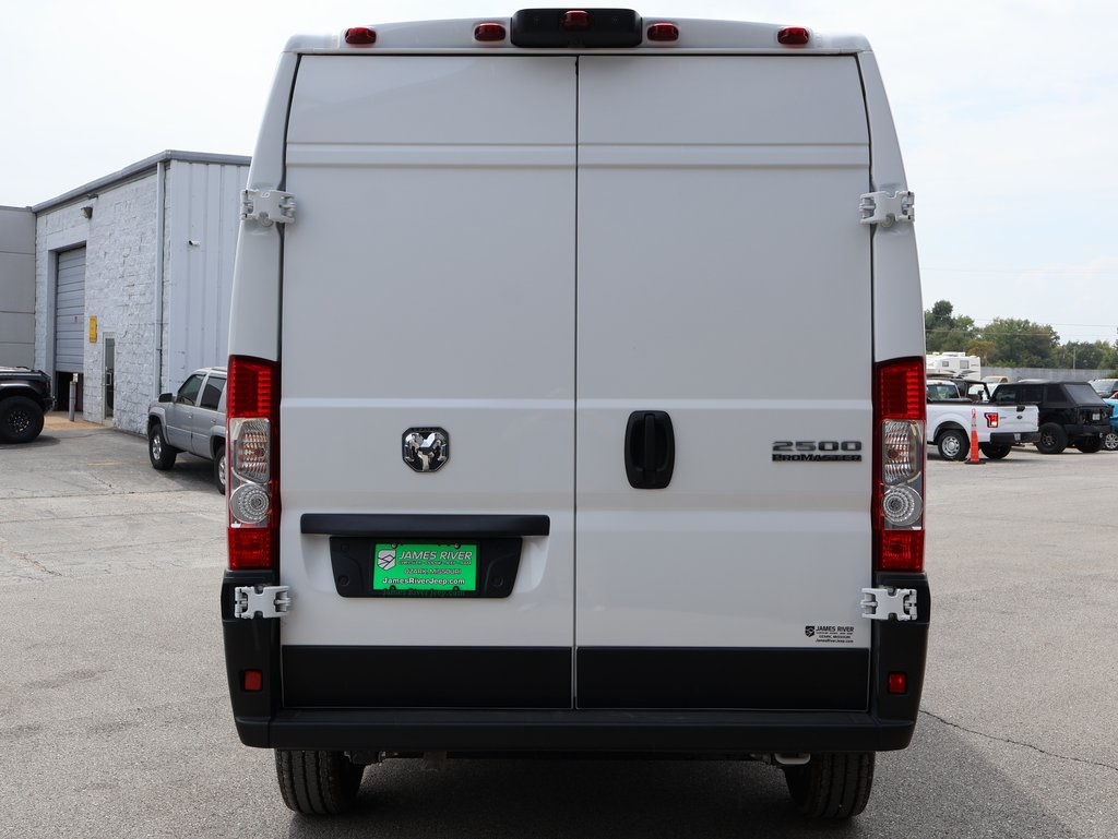 2025 Ram ProMaster 2500 photo 4