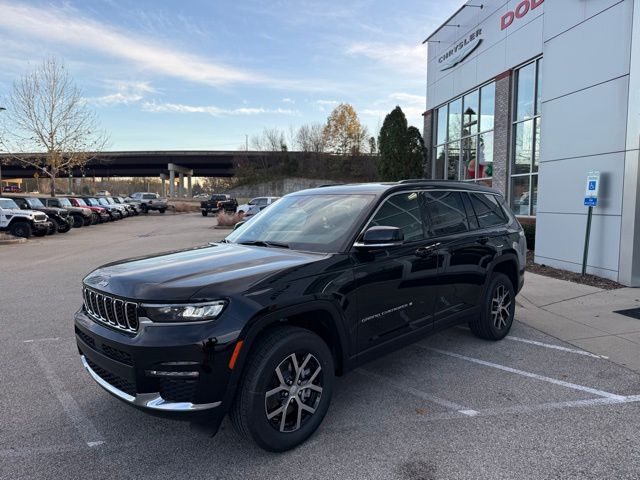 2025 Jeep Grand Cherokee L Limited's photo