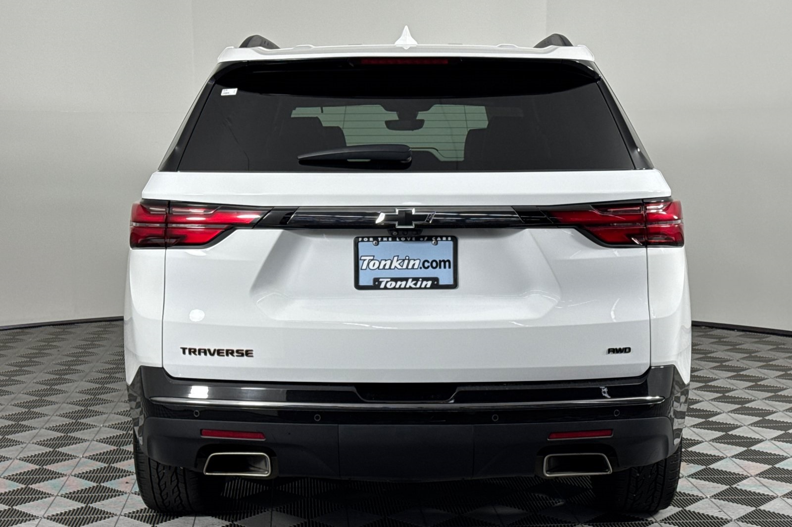 2024 Chevrolet Traverse Premier photo 5